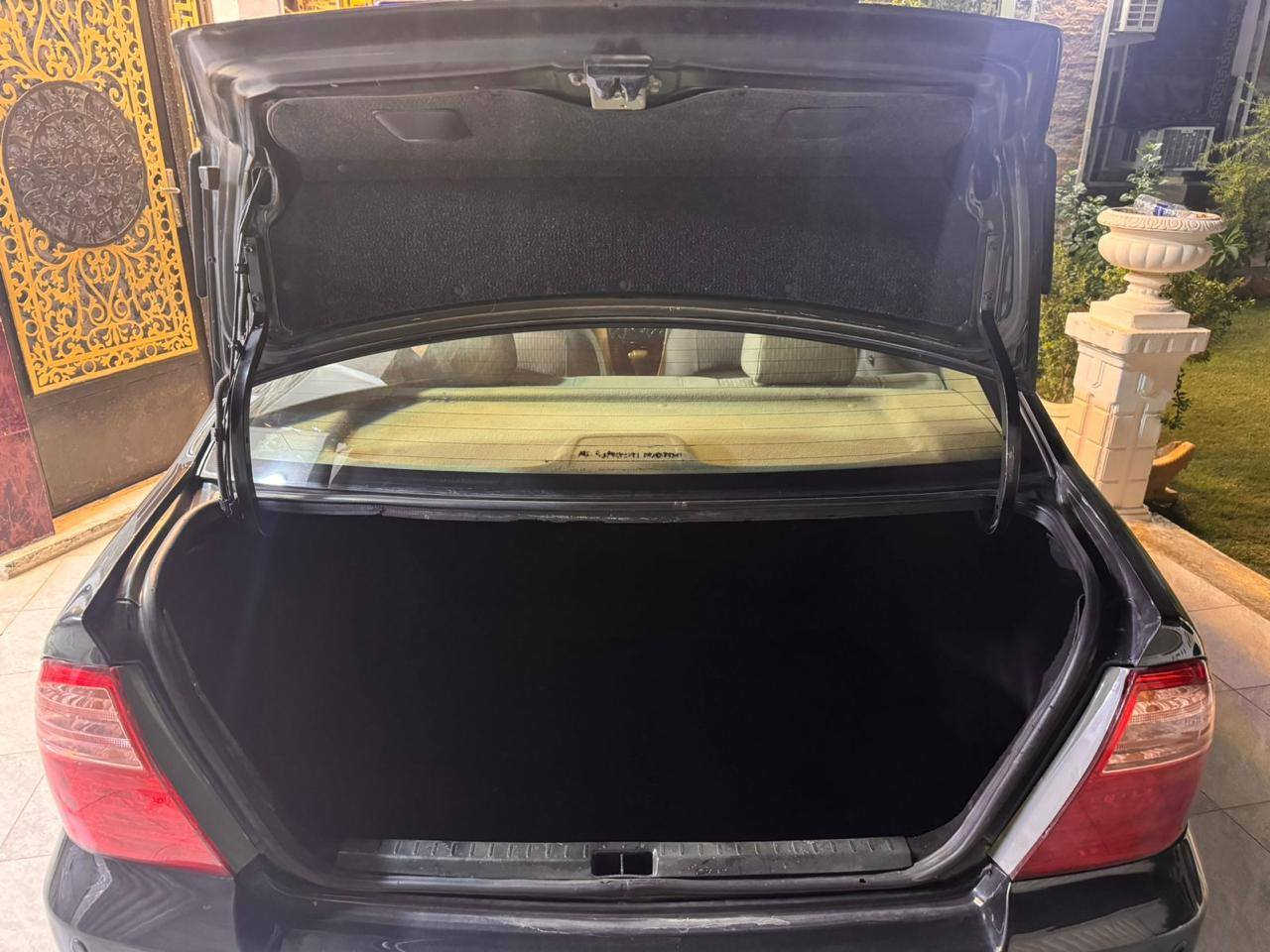 كورلا ٢٠٠٧ رقم بغداد هزه للشهر الثاني ٢٠٢٦ سنويه للشهر الرابع ٢٠٢٦ بيها قطعتين ونص صبغ اثر جراد مكاني صلاح الدين قضاء الدور تحويل ثاني يوم 
السعر ١٠٥ وبيها مجال بسيط
***********
