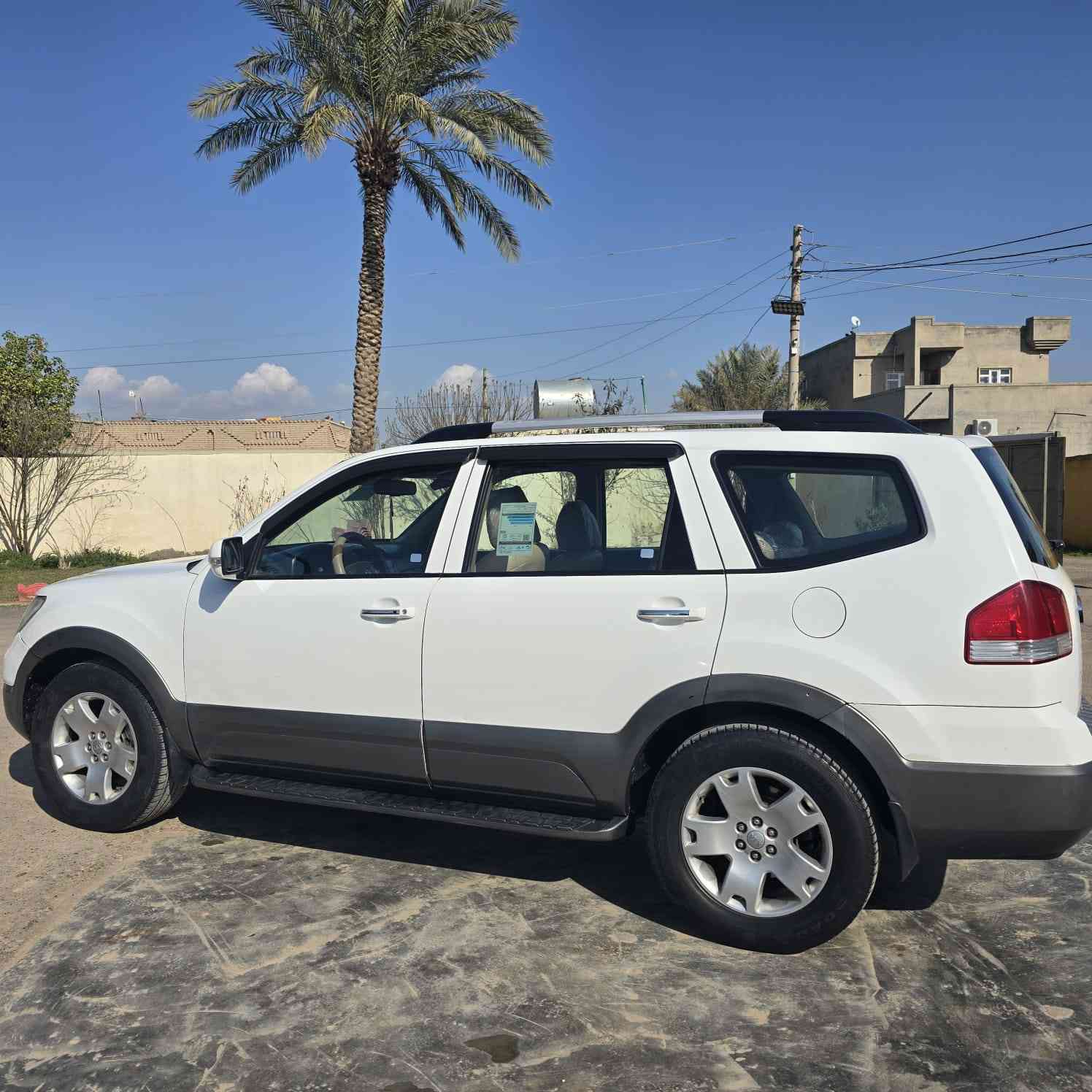 اسلام عليكم للبيع والمراوس مهافي موديل ٢٠١٢ خليجي فول مواصفات تنته تبريد ثلث قطع بصمه بيه بيه شويه بلبنيد وشويه بجاملق اسونار موجود مع اصور  اسعر ١٤٠ يرهم مراوس هاتف ***********و*********** قرية المسحك رقم اربيل
