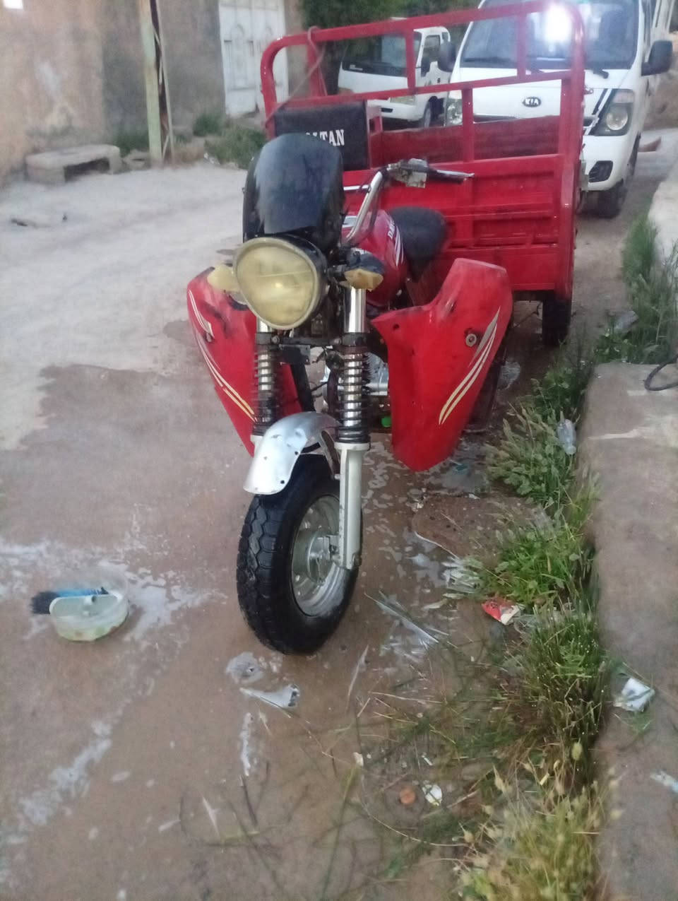 اخوان السلام عليكم ستوته موديل 2019 سته كلش نظيفه لا تنقيص ولا تبخير ماكينه بالكيس ما ناقصها اي شيء كهربائيات كلها شغاله نقره سيل في المكان ديالى الخالص اوراق اصوليه قبل تروح تربهم السعر 1,300 و50 وبيها مجال حق الجيه تخم تاير جواها جدد ***********

