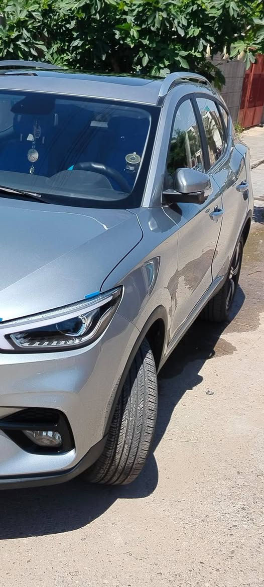 ام جي ZS خليجي 2023 مكفولة كفالة عامة
ضمان 5 سنوات 
فووول موجود بيها البانوراما
رقم بغداد بأسمي شخصيآ
ماشية 46
بصمه ابواب
سايد بريك بصمه
اوتو هولد
لد نهاري + تحكم عدسات لايت
بك لايت لد
شاشه كبيره
كامرة خلفية 
حساسات خلفية 
قطعتين تبريد
اشاير مري
نظام ABS
كروز سرعه 
فول تحكم ستيرن 
شاشه اعطال
نظام نزول منحدرات
نظام Sport 
ابل كار بلي اندرويد اوتو

كشنات جلد والسياره جديده بعدها على وضع الشركه مكفوله كفاله عامه

السعر19 مليون دينار عراقي 
اتصال  ***********
