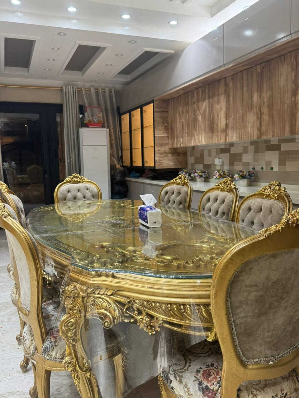 #للبيع
🔴ميز طعام مصري

🔴عدد الكراسي 8

🔴مستخدم بحاله الجديد
للاتصال
📞***********
