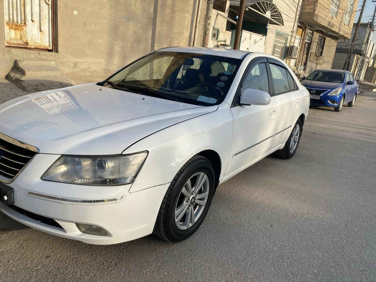 سوناتا 2010 خليجي للبيع رقم بغداد محرك 2400 مجفت نضيف كير 5 نمر جديد تخم تاير وحداديه جدد تبريد ثلج شاشه وكامره جدد السياره مصبوغه عام تكسي الامارت بدون ضربه والسياره حلوه وماعايزها شي السعر 98 وبيها مجال للشراي راسلني واتساب *********** مكاني نجف
