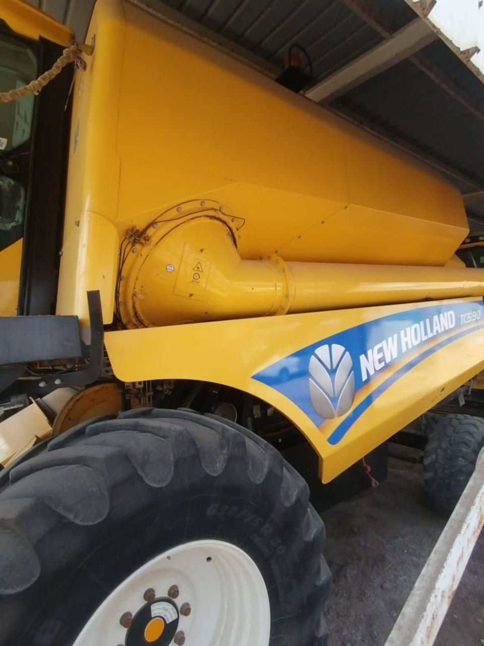 للبيع حاصده 5 بلم دبل درام غربيل كهربائي انجكتر حجم 5,90 كفاله عامه ***********،***********
