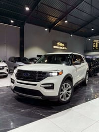 إكسبلورر XLT • ٢٠٢٣ • قطعتين مصبوغ