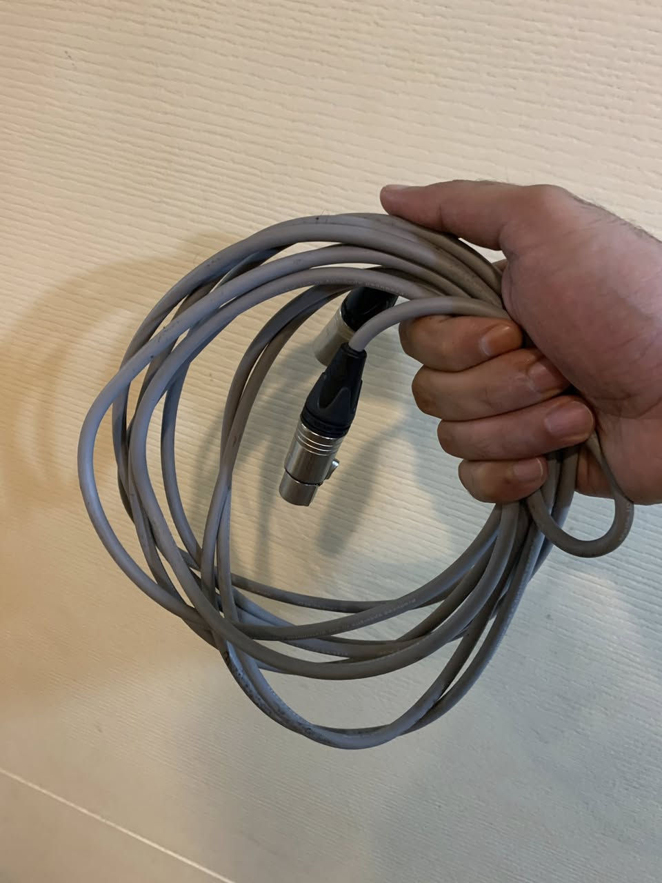 rode streamer X للبيع
يفيد اهل البثوث والتصوير 
يحتوي على video capture 4k 60fps
وبنفس الوقت يسجل صوت المايك بدقة عاليه 
السعر ٢٥٠ ألف قفل 🔒 

حي العامل /بغداد
لا يوجد توصيل


**إذا كنت صاحب هذا الإعلان وتريد حذفه لأي سبب، رجاءا أرسل رسالة إلى الدعم الفني**