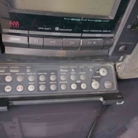 راديو شاشة • مسجل معطل • صوت قوي