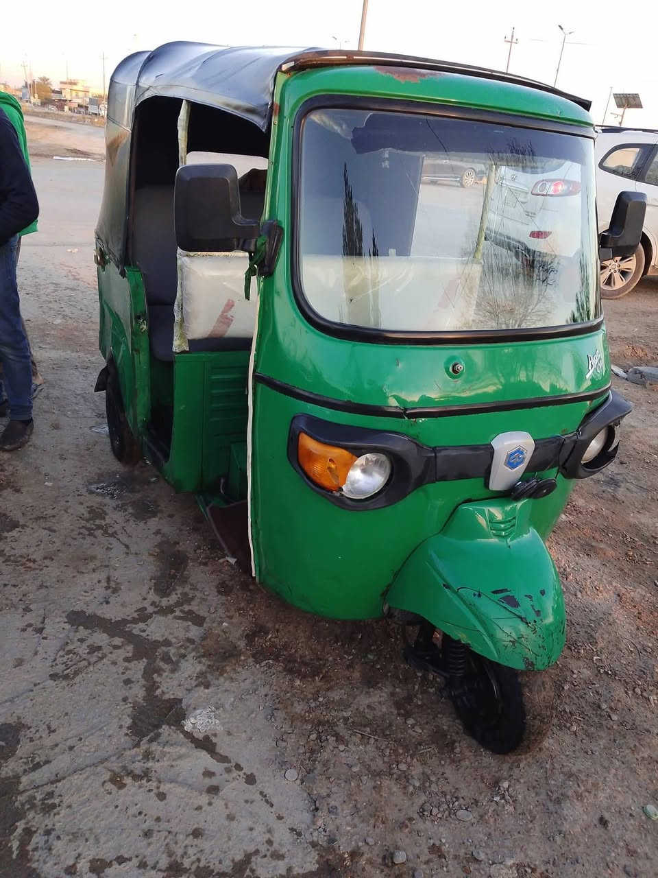 تكتك للبيع نوع بياجو
محرك TFS موديل المحرك 2025
موديل التكتك 2019
التكتك اصوليه اوراق 
تعمير جديد التكتك كهربايات شغاله كلها 
التكتك خير من الله سعر 2100 وبيها مجال 
التكتك تاخذه ربع متذب عليها وكبل للشارع 
لحد يكسر بسعرها رجاءا ***********
