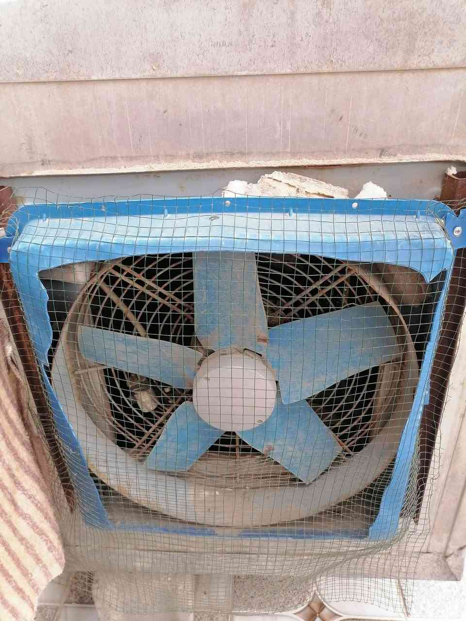 مبردة حجم كبير فافون محورة مفرغة لببيع ٢٠٠


**إذا كنت صاحب هذا الإعلان وتريد حذفه لأي سبب، رجاءا أرسل رسالة إلى الدعم الفني**