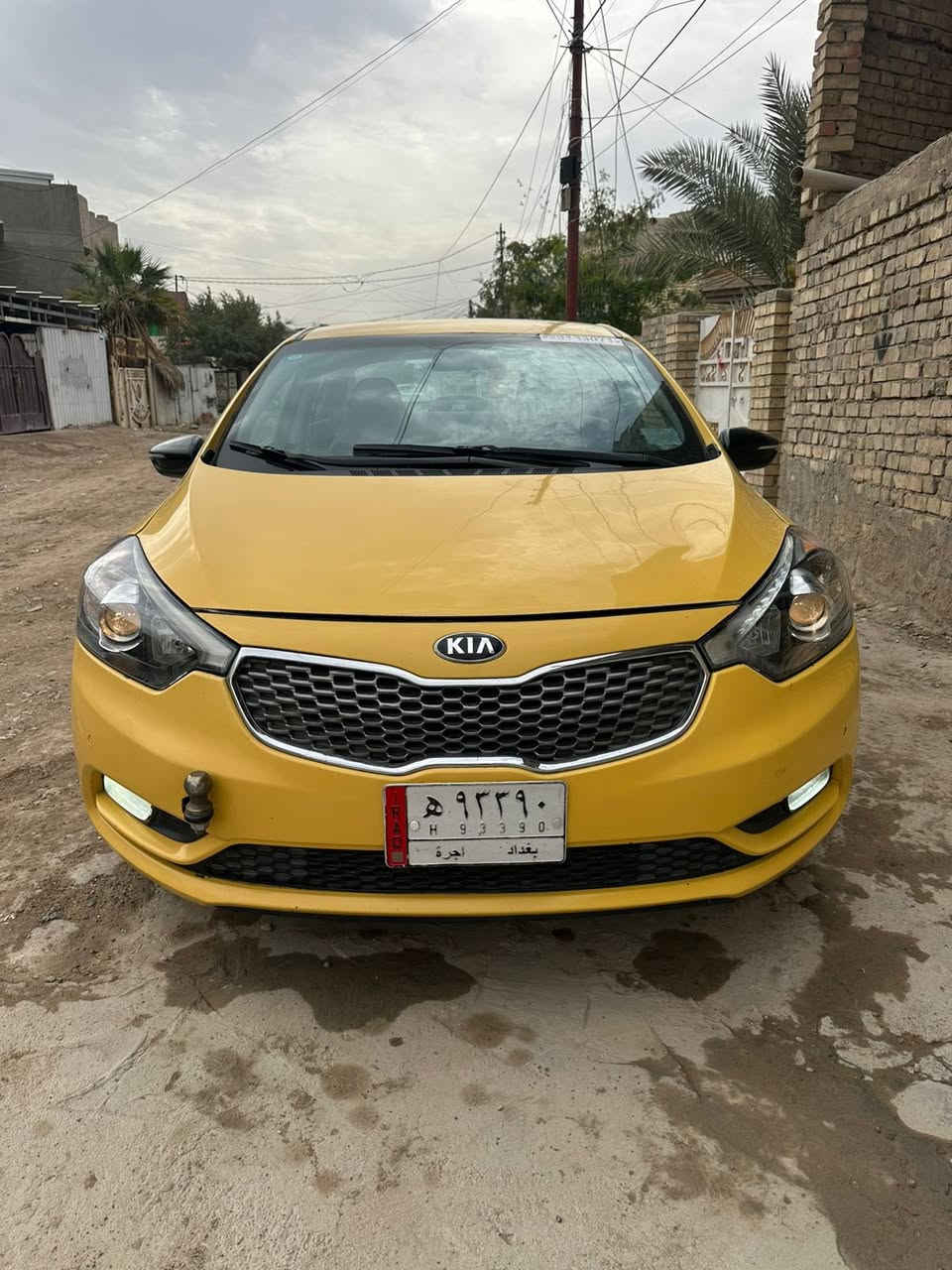 يالله 🇮🇶
سلام عليكم
‏2015   فورتي🖤
أمريكي 🔱💫    

 حادث بنيد فقط❇️

النوع : ‏ فورتي ✔️✔️
اللون : ‏أصفر 💛.

سنة الصنع : 2015 💵💰💎
الحاله : مُمتَــٰـازَة جداً ✔️ 

المميزات : #***********☎️
💰سعره. _ 97💸

سيارة كلش كلش حلوة نظيفة مرتبة جديدة 
مكفولة من كل كلشي  
محرك كير بشرط جديد  🚖 
كهربائيات  كلها بشرط 
دينار مصرف مابيها 
***********
__
من دعامية لدعامية بشرط 
مابيها اي شي 🚕 
ويالة وتايرات  لوك عليها 

الاستفسار ⚜️⬇️
مكاني بغداد  _✓
