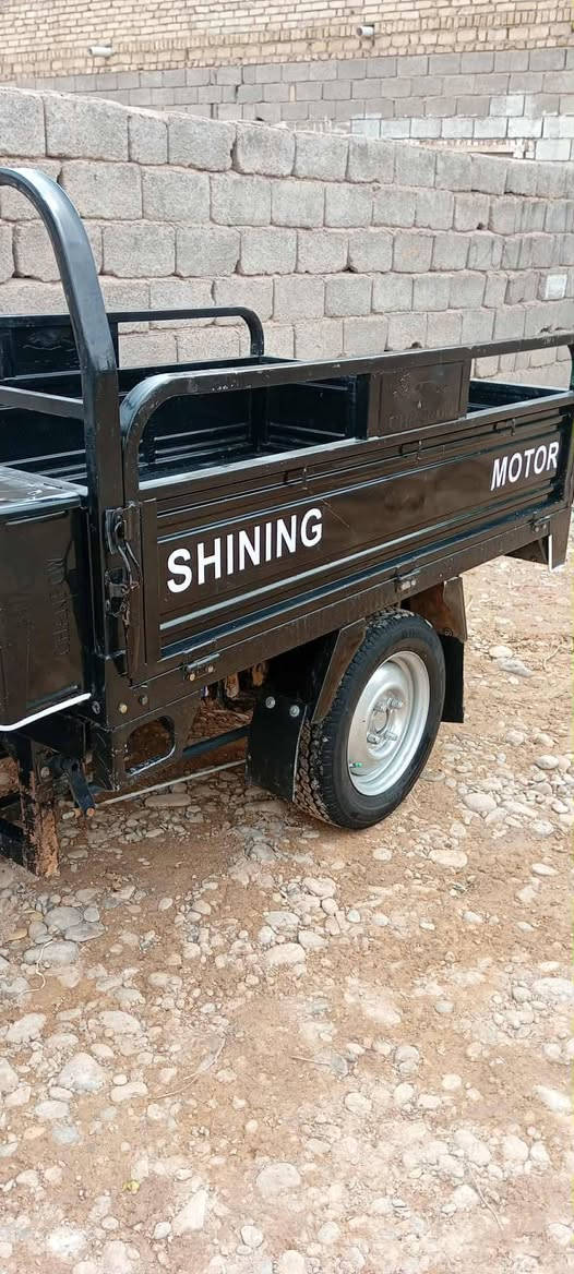 السلام عليكم شباب ستوته مديل 23
دراجه مكفوله ونظيفه  وسنويته ل30   وتخم تاير جديد 

معروضه ب2600 وبيه مجال لشراي ويتصل بخدمته مكانه كوت .

‏‪***********‬‏
