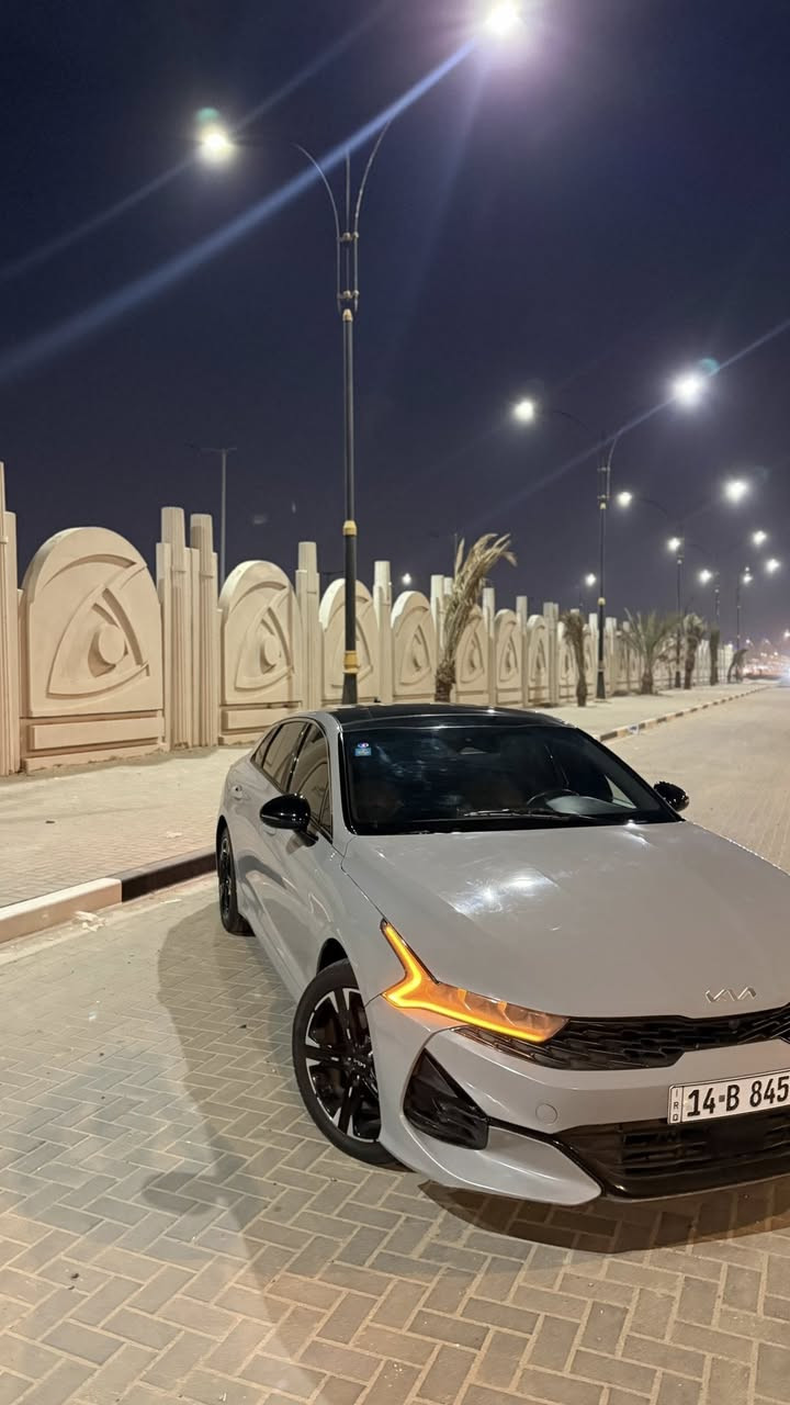 سلام عليكم كي 5 مديل 2024 سياره فول مواصفات  جيتي لاين  رقم بصره حره ضربته جاملغ وبنيد ولباقي كفاله سياره جديده ما متعوبه  كير مكينه حداديه كفاله السعر ب185 وبيه مجال قليل مكاني بصره القبله حي المهندسين للاتصال ***********
