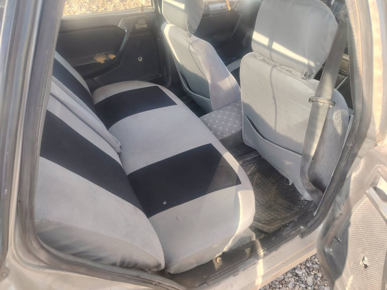 فكتره حجم 16 رقم مسطره سنويه  عضم2030 هزه جديده كربون بانزين موجود  سياره بيها ضربه من صندوك وصل لسكف  يردلها ترتيب خفايف شرط تحويل . بيع ومراوس سعر 32  الهاتف ***********
 ***********
