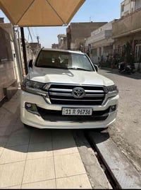 للبيع لاندكروز موديل ١٩ بريم ماشيه ٧٩ حقيقي استعمال على ايد شخص واحد ك...