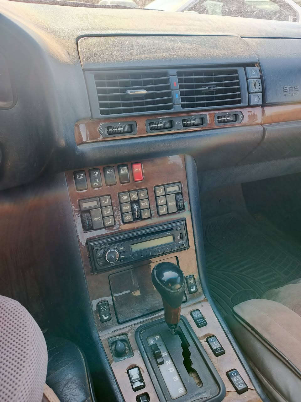 السلام عليكم شبح 93
محرك خراطيم 6سلندر رقم بغداد بأسمي اللماني لون أسود غير محدد
تخم تاير وبطاريه جديده 
وباقي المواصفات المعروفه
السعر 65بيع مستعجل بدون مراوس
رجاً رجاً لاتكسر بحلال الناس
والأناء ينضح ما فيه من تربيه
للاستفسار ***********
***********
ابو محمد //السياره بالنجف
