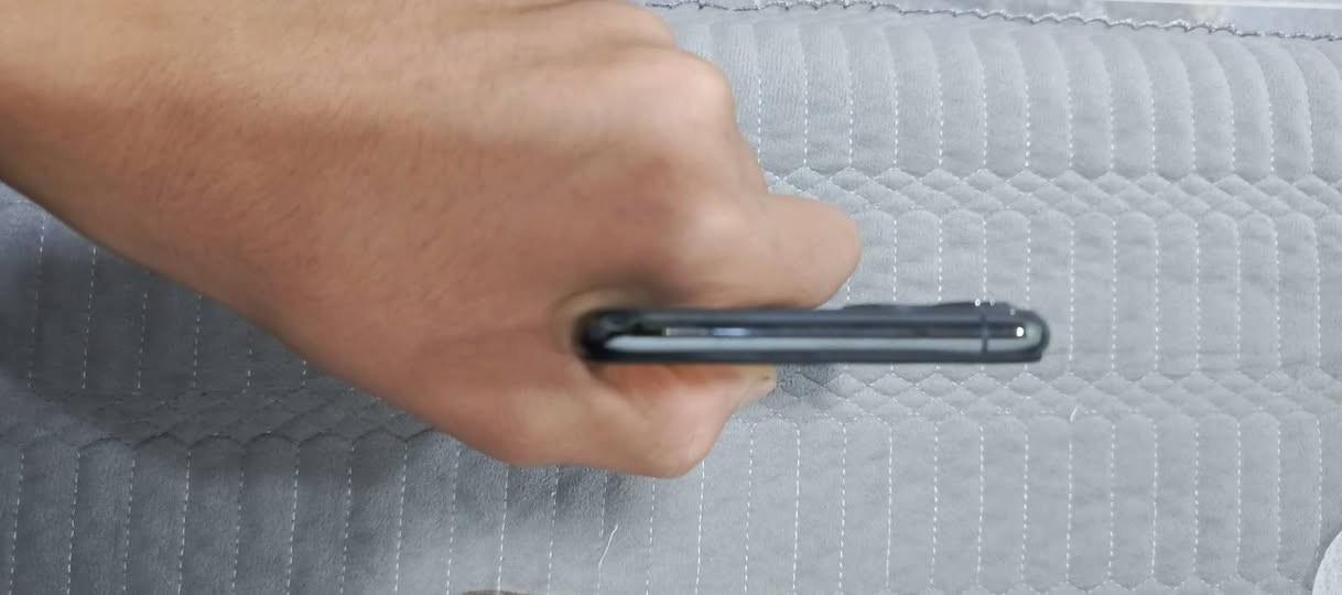سلام عليكم جهاز للبيع ايفون ١١برو ماكس دبل سيم نسخه ZA ذاكره 256بطاريه 100مبدله وشاشه مبدله نوعيه حلوه 
فيس أيدي  شغال جهاز كله شغال أي عيب مابي كامرات دمعه جهاز حيل حيل نضيف شخط مابي 
للبيع او للمراوس فقط ايفون 
مكاني كركوك قادسيه ثانيه شارع ابو وليد 
سعر /295وبي مجال


**إذا كنت صاحب هذا الإعلان وتريد حذفه لأي سبب، رجاءا أرسل رسالة إلى الدعم الفني**