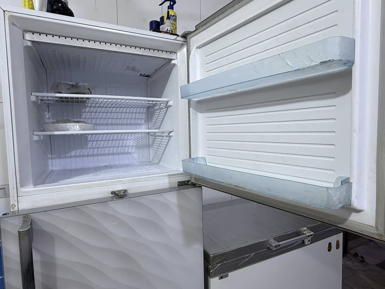 ثلاجه هـيتاشي كلشي شغال ١٠٠٪؜ البيع بسبب المكان عارضتها ب 350 وبيها مجال بسيط مكاني بغداد/ رصافه


**إذا كنت صاحب هذا الإعلان وتريد حذفه لأي سبب، رجاءا أرسل رسالة إلى الدعم الفني**