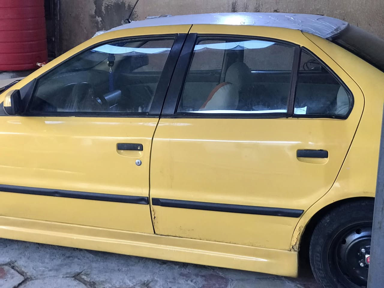 سمند 11/ المكينه خابطه البدي ولدواخل كلش حلوه
الكير الحداده كهربايات كله تمام ابو السنويه موجود  السعر 10 ورقات قفل 
العنوان البصره المعقل 
***********
