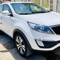 كيا سبورتج • مكينة ٢٠٠٠ • مكفولة