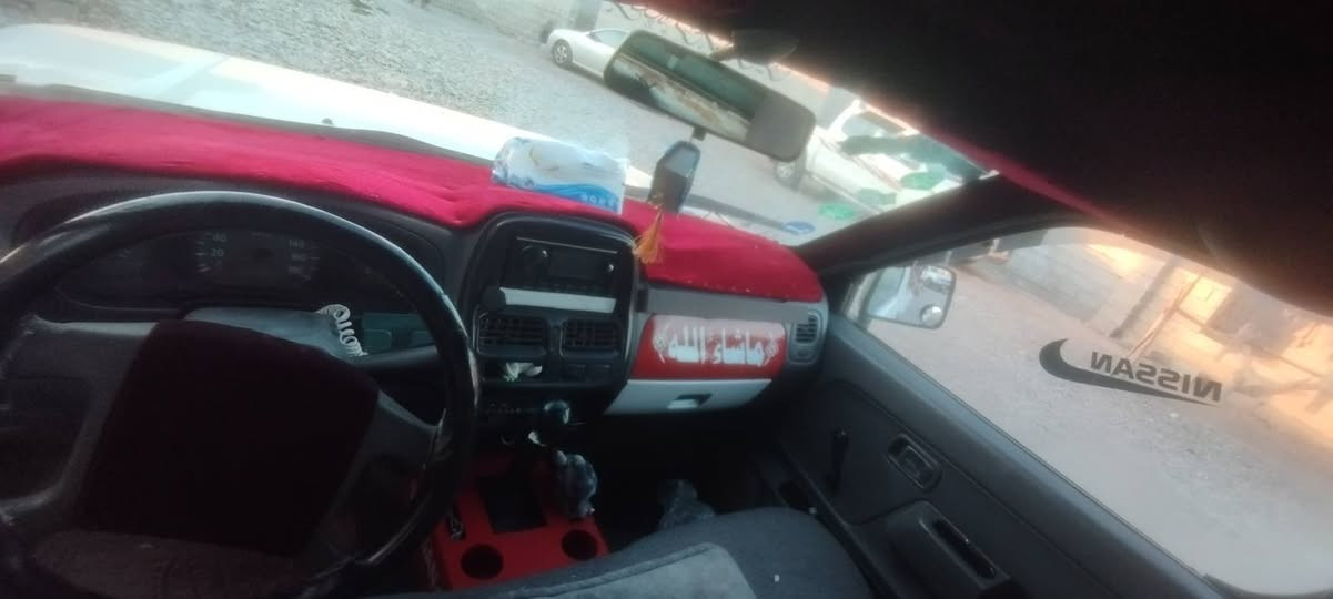 نیسان هاوڕیی اینسان
t.bفرۆشتن
مۆدیل 2001 
پاوەرە تەبرید نیە 
اڕمی دهۆک +تەحویلی اسڵی بەکامل اشیاوە تەنانەت ڕەقەمی جامەکەشی لەگەڵە 
دووپارچە ڕەش بۆنید +چەملخ 
بستیک دەعم لەپیشەوە ژیر پاتری
غاز +بەنزین 
گێڕ +مەکینە+اکسل=بەشەرتی وەستا
کامل مەسرەف ماڵی کاسپی 
بی نوقسانی
ویلک کەپ 
بلوتوز
نرخ 65$ معمەلە
ژ.م ***********
ژ.م ***********
تکایە مشتەری نیت تیل مەکە
شوین شارەزوور دار بنديهكان, السليمانية
