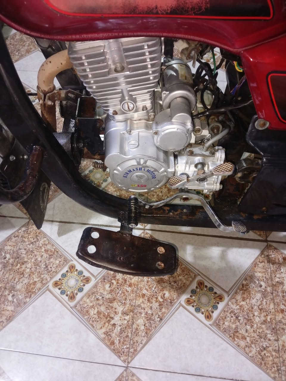 السلام عليكم  للبيع ستوته 2018 🤍2024 😚 عنوان بابل جبله ***********
