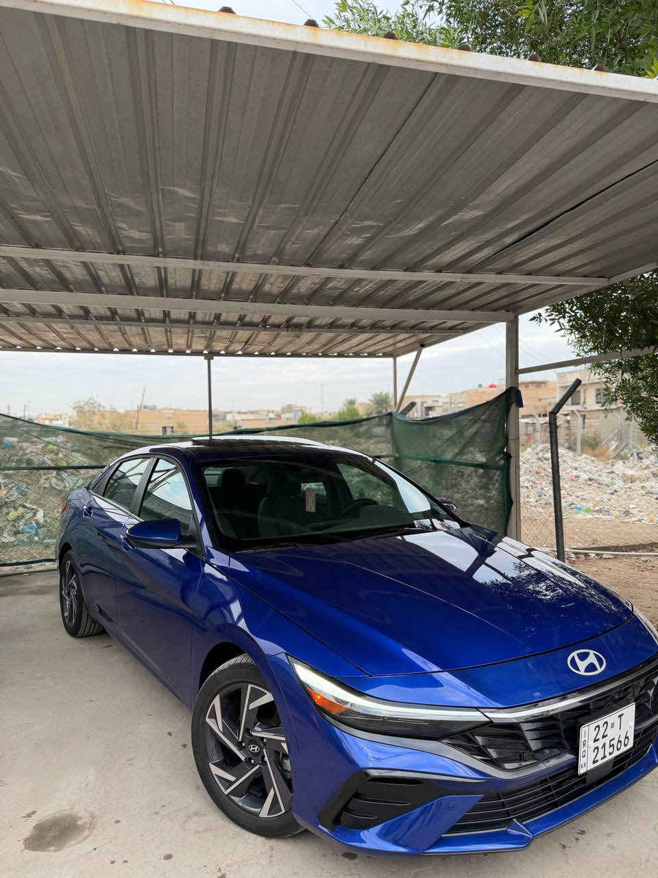 # النترا فول  🔥
موديل :2024 

المحرك :2.0 🚀

الحالة : صبغ جاملغ خلفي فقط بدون دواخل بدون ايرباك 

العداد : 16 الف ميل 🤍

المواصفات:SEL SPORT Full 

بصمه +بصمه ابواب+بصمه صندوك 

سلايت 

لد امامي 

ويل كب سبورت 

كشن سبورت 

سقف أسود

شاشة ايباد

كاميرا

نظام صوت 

اشارة مرايا

اوتو ستوب

تحديد سرعة

تحديد مسار

رادار امامي     

رادار خلفي 

نقطه عمياء 

شاحن لاسلكي  

أناره دشبول 7 ألوان 

بريك بصمه 

بكلايت خلفي لد

عداد دجتال 

لايت امامي عدسات 

باقي مواصفات معروفه 

رقم اربيل ترقيم جديد  ♥️

بغداد 📍

📞📲 

***********
