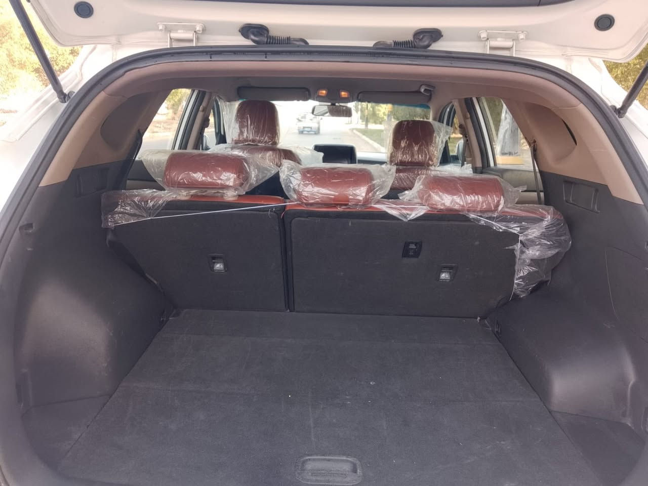 سلام عليكم ورحمة الله سياره نوع توسان خليجي موديل 2020خليجي فول مواصفات بصمه شاشه كامره حساسات تحكم ستيرن جهتين خمسه ويل كب شاير مري مري شفط كشنات كهرباي جلد تدفاه تبريد كشنات كفاله كير مكينه حداديه تخم تاير تبريد كفاله من ضربه او تبدي او صبغ العنوان كربلاء السعر184 بها مجال حق الجيه رقم***********
