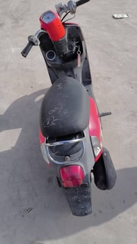 ماكس بوليس للبيع او مراوس شعندك نزل الدراجه بلاديه كله شغال لسعر 800بي...