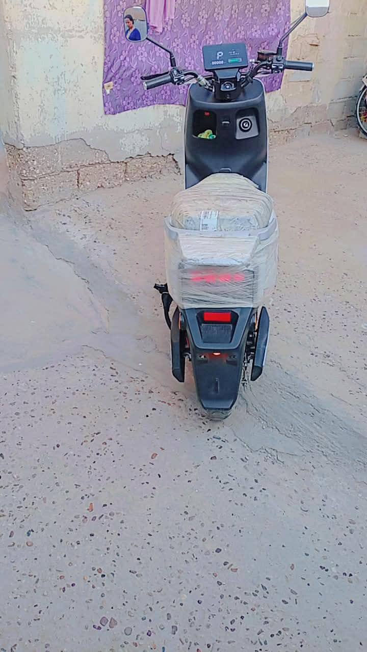 السلام عليكم مكلف بالنشر
دراجة شحن سرعة حقيقي ٨٠ شلعتها تخبل للبيع مكانها المحمودية حي بدر السعر اتصل على الرقم ***********
***********
