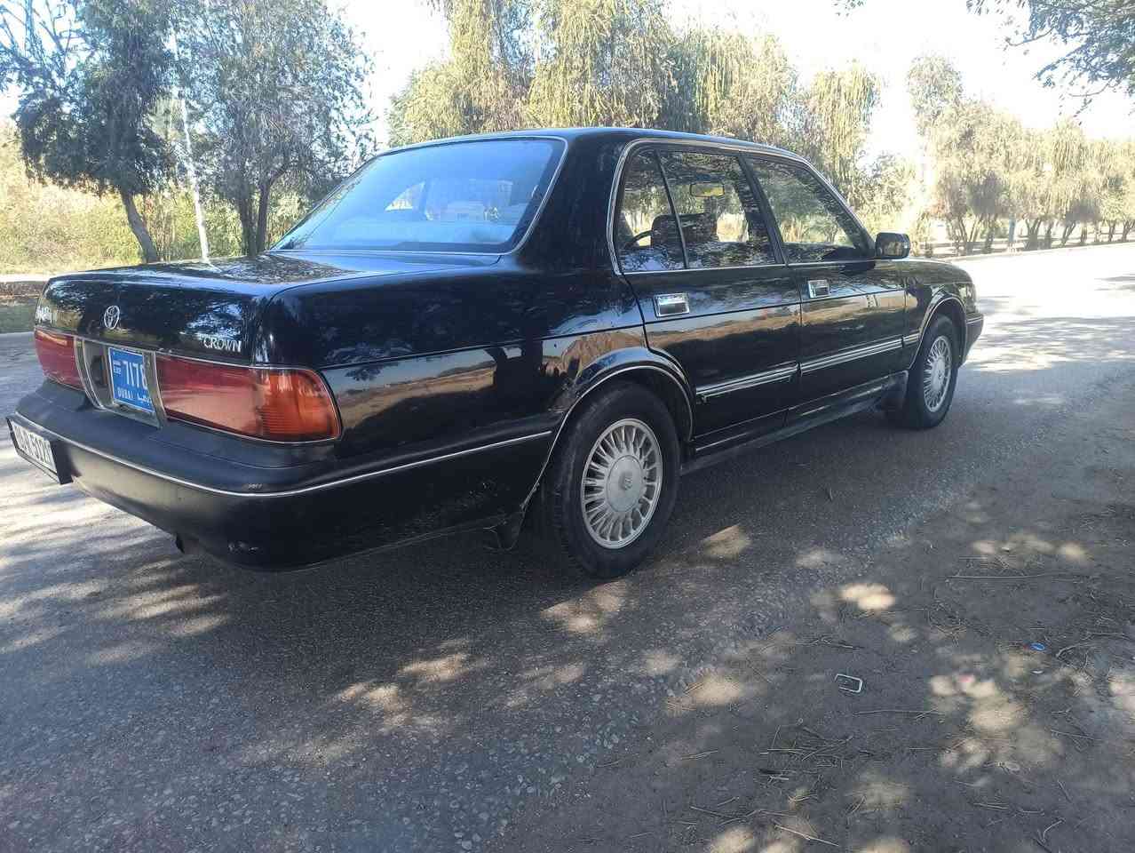 السلام عليكم
ارنب موديل 93 رقم صلاح الدين 

بأسمي شرط التحويل 

مكفول من الكص والاصوليات 

الصبغ بلادي عدى باب اثر طخه 

السياره كشنات كهرباء مساج 

ستيرن كهربائي ABS,بلادي 

كروز سرعه تبريد قطعه وحده فقط 

المحرك والكير بحاله جيده 

المحرك 2500 ديلكو 

منظومة غاز LPG سعة الخزان 80لتر يعني انسا الصرف 

منظومة زنون عالي ناصي 

شاشه بلوتوث 

مكان السياره الحله 

رقم الهاتف ***********

واتساب موجود 

السعر 77

اسف على الاطاله الي ما حب المنشور يصل على الرسول محمد
