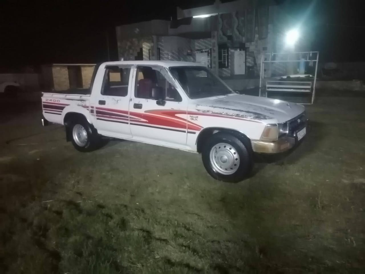 بيكم 92 بلدي بيه تقليمات وتقشير بلقماره شرط اتحويل اسعر 62 وبيه مجال ***********
