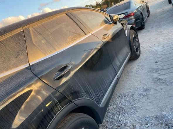 السلام عليكم 2026سبورتج
كفاله من الايرباك و الشواصي 
للبيع
المواصفات 
بصمه 
كامره 
شاشه متصله
كشن كهربا
رادار 360
مانع تصادم
درايف مود
جلد
تحديد مسار 
توصل 25/1 
عدنه نظام العربون
شركه كاليفورنيا للمزاد الامريكي و الكندي 
الاتصال ***********
السعر ناررر كلش مناسب 
اتصل وتدلل
