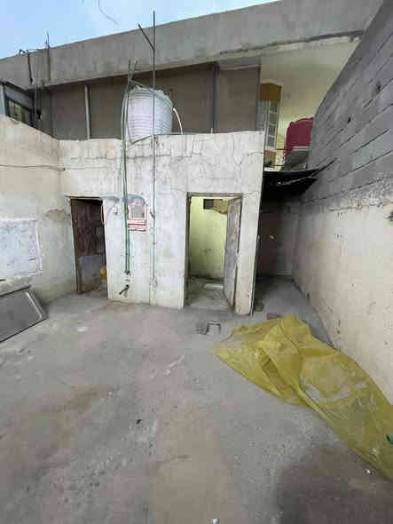 بيت للإيجار طابو بحي الاصدقاء
غرفه واستقبال ومطبخ وصحيات وكراج
 الايجار 250 الف للاستفسار :***********
