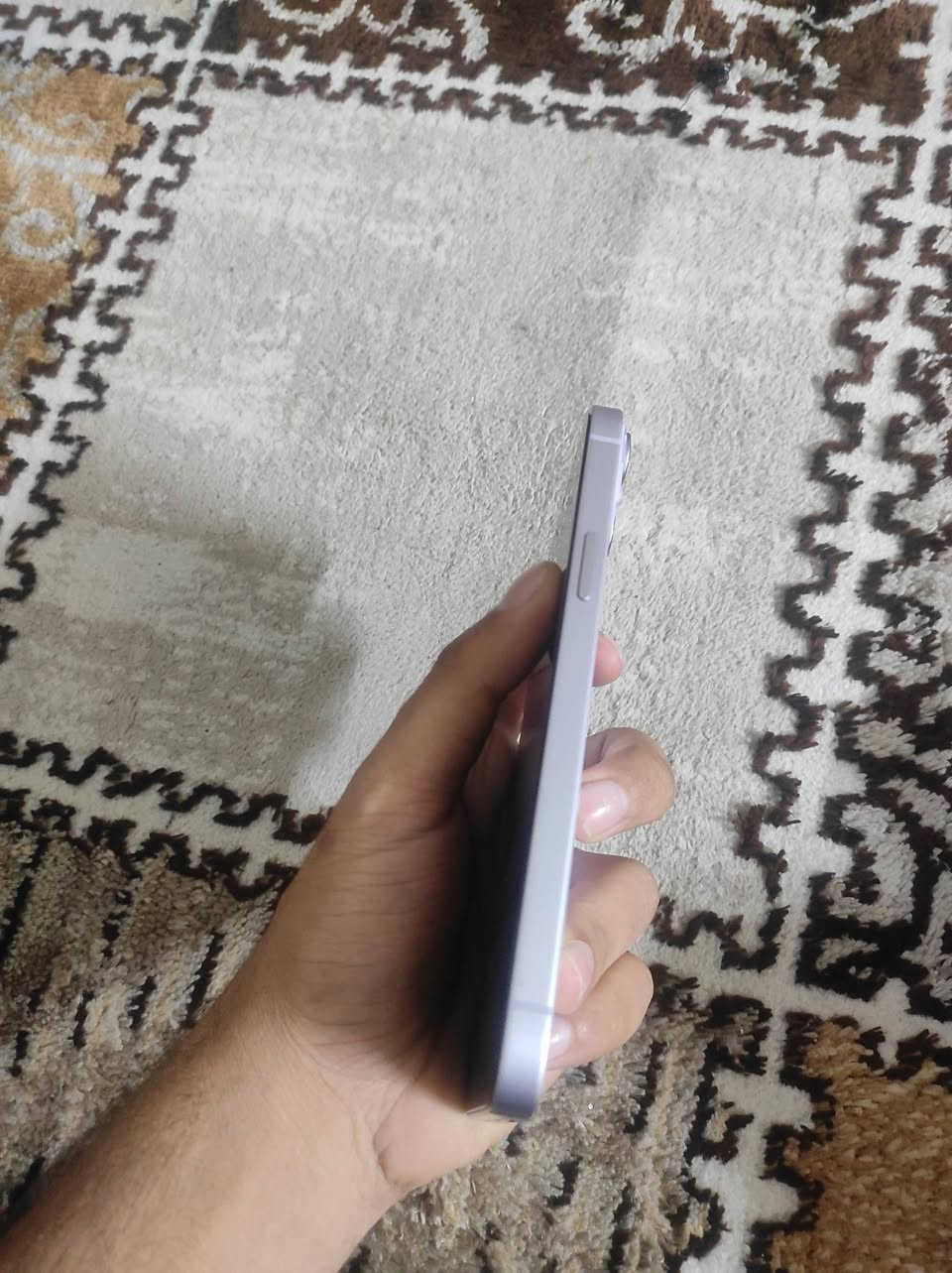 ايفون 14 بلاص
ذاكرة 128 دبل سيمكرت 
نموذج m/za
بطارية 83 شرط شرط ما مفتوح كلة شرط 
شخط مابي 100/100 نضافتو 
سعر 525 الف 
***********
