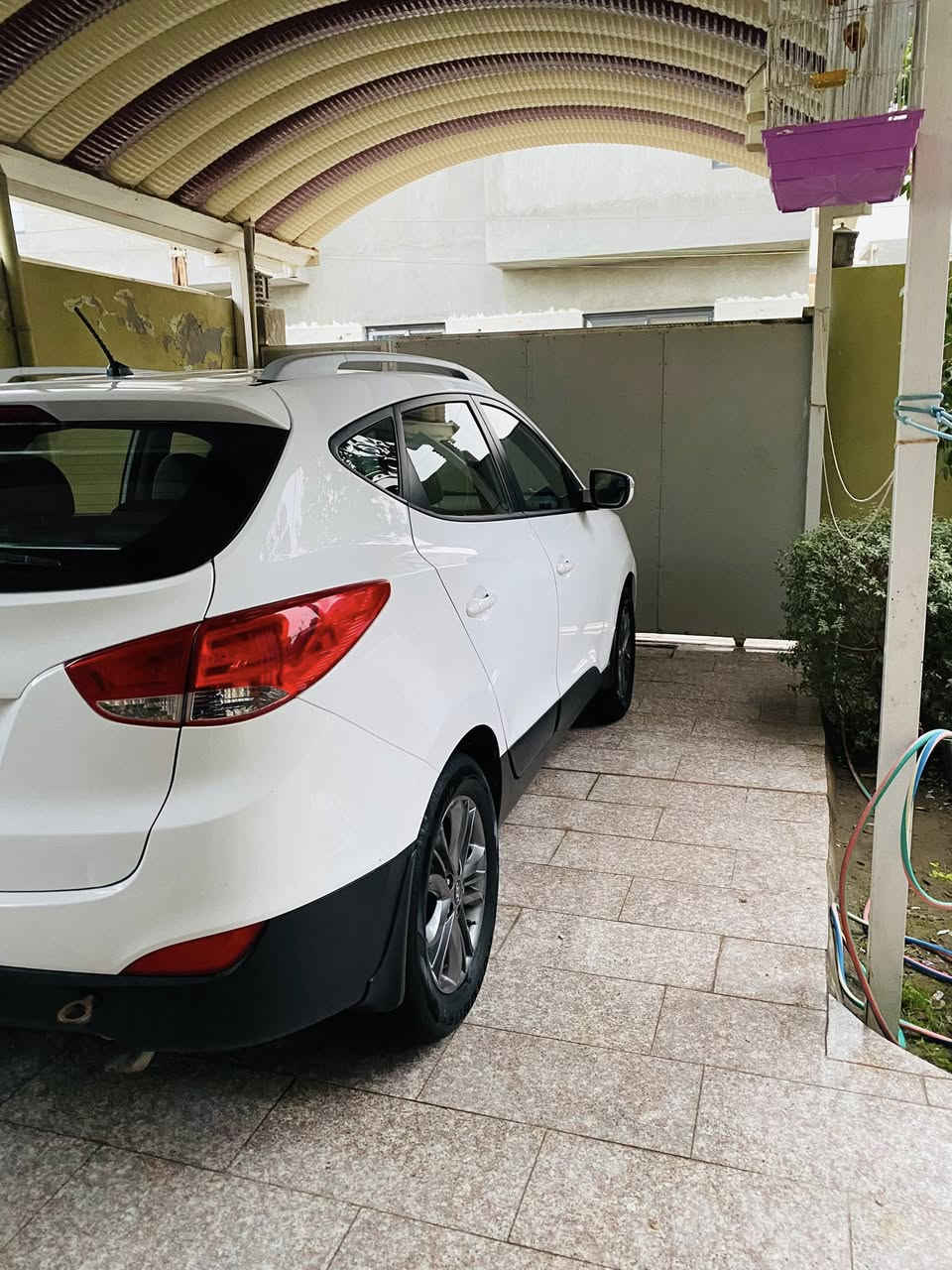 للبيع 
توسان ٢٠١٥ خليجي 
ماشية ٣٨ حقيقي 
بيهة بارد بسيط في باب السائق 
مكفولة من الصبغ
رقم بابل إنكليزي 
مكاني حلة مركز
السعر ١٦٨ وبيهة مجال
للاستفسار 
***********
***********
