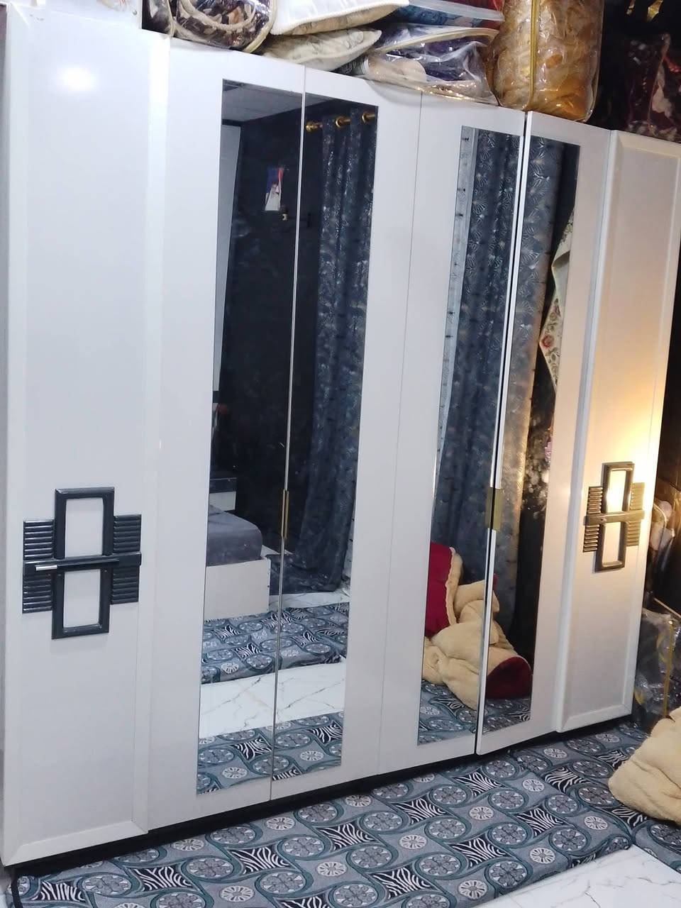 السلام عليكم ورحمه الله وبركاته
غرفه تركيه للبيع نضافه 100/80
السعر 650
مكاني نجف  ابيع قطع او كامله


**إذا كنت صاحب هذا الإعلان وتريد حذفه لأي سبب، رجاءا أرسل رسالة إلى الدعم الفني**