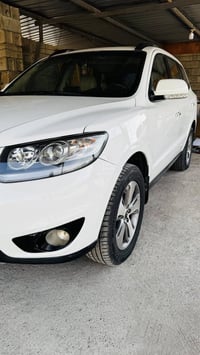 السلام عليكم   عندي للبيع هونداي سنتافي موديل 2012 خليجي فوول مواصفات ...