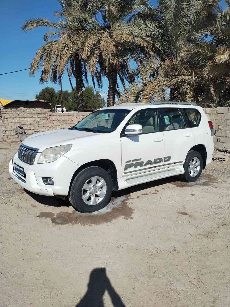 سلام عليكم للبيع برادو 2012 مكفوله كفاله عامه رقم بغداد بسمي انكليزي مكينه 2700 اربعه سلندر
الاستفسار الاتصال على الرقم ***********
