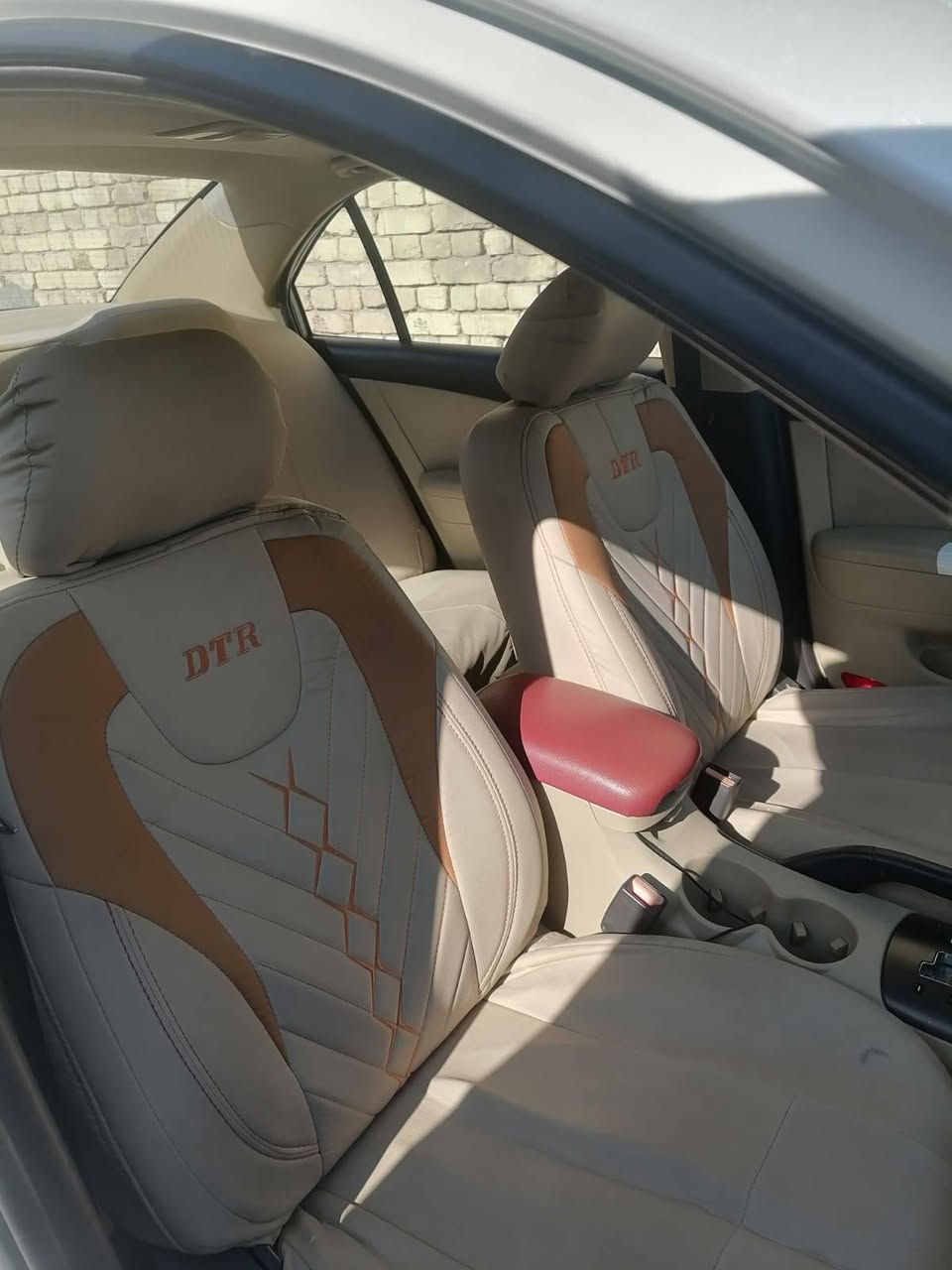 سوناتا ٢٠١٠ خليجي محرك ٢٤٠٠ كامل مواصفات تتفئه تبريد حداديه السياره جاهزه رقم دولي بأسمي عمارة, ميسان


**إذا كنت صاحب هذا الإعلان وتريد حذفه لأي سبب، رجاءا أرسل رسالة إلى الدعم الفني**