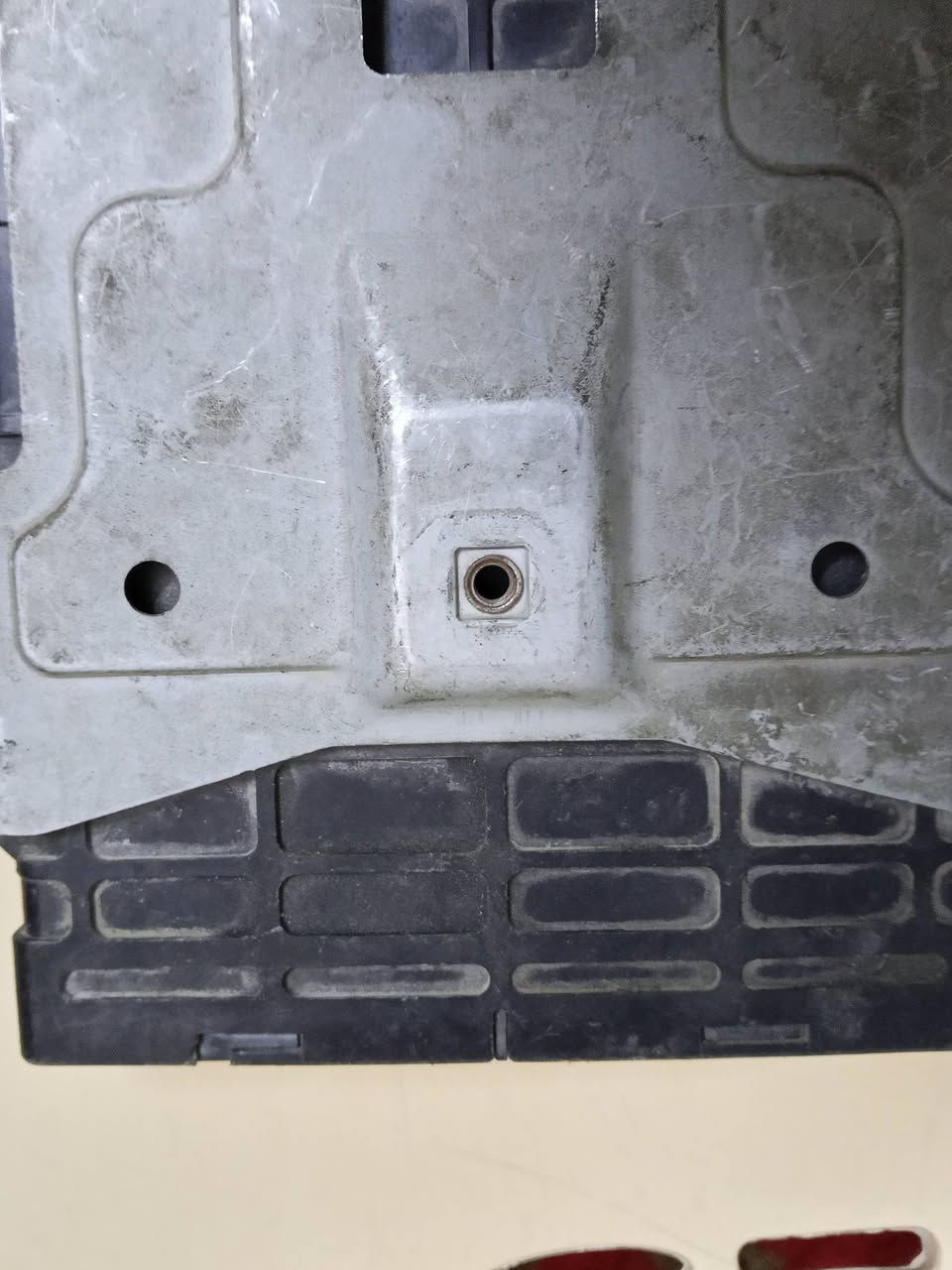 .
سلام عليكم  
لبيع عقل لانسر شغال شرط الشغل ونضيف 
مكاني كربلاء
***********
