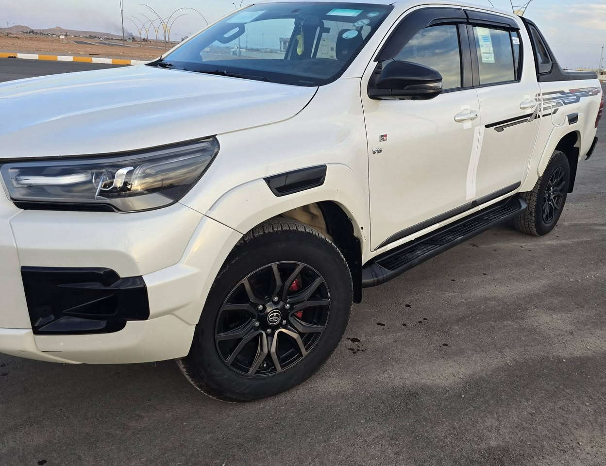 سلام عليكم بيكم جي ار موديل22  سعودي مكفوله كفاله عامه السياره جديده بمعنه الكلمه  وكاله بسمي السياره كارتون ماشيه 65 الف السعر 392 وبيه مجال مكاني الفلوجه 
***********
