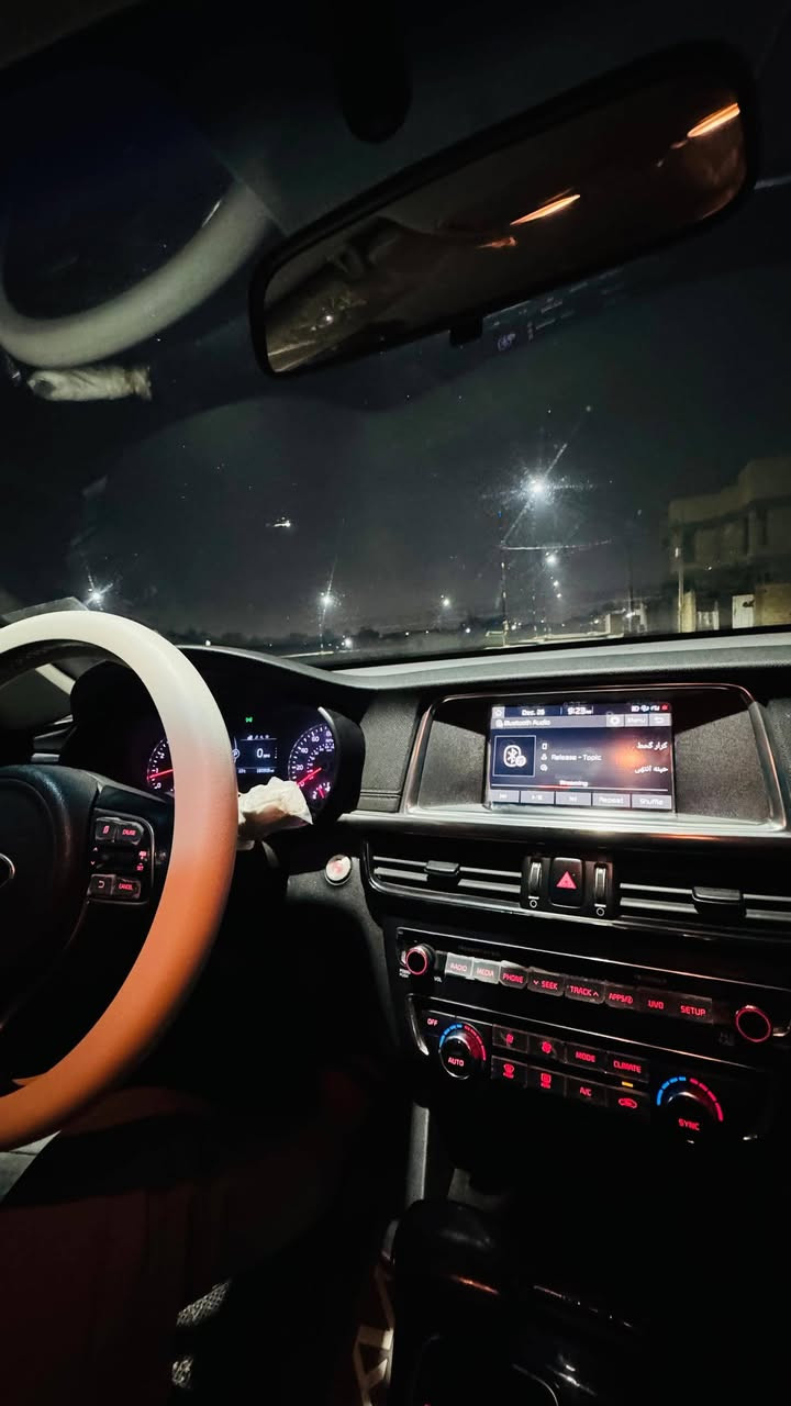 السلام عليكم
كيا اوبتما للبيع ٢٠١٧ فول ماعدا البنراما رقم واسط
وارد أمريكي حادث جاملغ وبنيد بدون عابر السعر ١٤٣
العنوان الرميثه
***********
