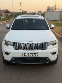جيب كراند شيروكي 2017 وارد امريكي  المواصفات لمتد  بانوراما  ماشية 97 ...