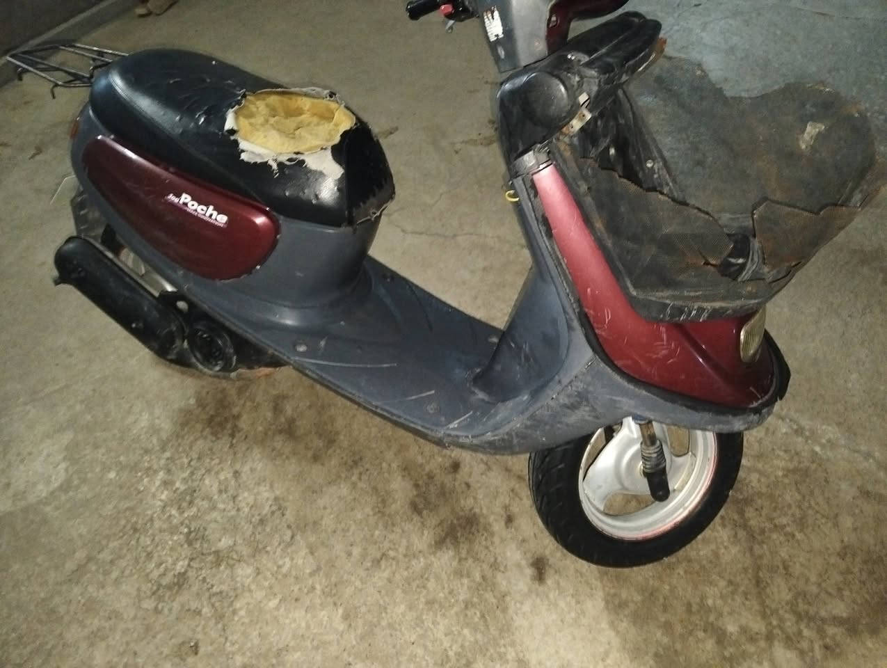 السلا عليك مطور بزونه للبيع
لون احمر شرط هندر واحد وتمشي اتريو للشيخان 
شاصي شرط  كهربيات كله شغاله  بس الكلجات خلصانه اردلو تبديل  السعر 180 وبي مجال  مكان موصل حي القاهرة  رقم ***********
