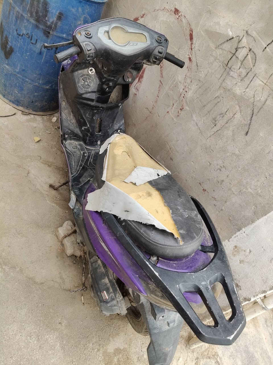 كوم حديد قيم واخذ


**إذا كنت صاحب هذا الإعلان وتريد حذفه لأي سبب، رجاءا أرسل رسالة إلى الدعم الفني**