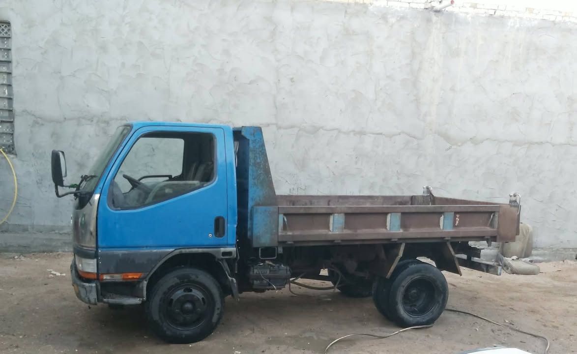 سلام عليكم كنتر بزون البيع بلادي قلاب شاصي مكفوله مشروع وطني تحويل ثاني يوم رقم بصره ***********
