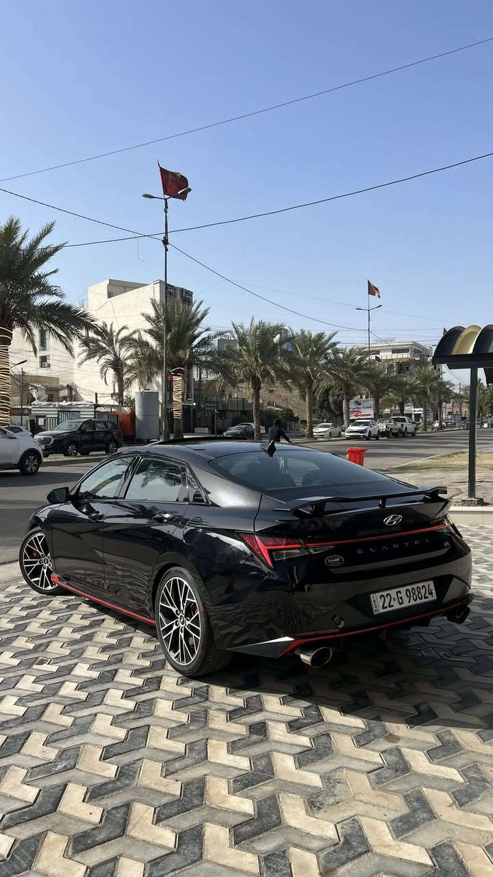 هونداي ألنترا N 🚀 موديل 2023 بيع او مراوس حسب القناعة
حادث سطحي مرفق بالمنشور البنيد صبغ بدون دواخل ( كفالة شاصي و لغد ) قطعة وحدة فقط
مكينة 2.0T و گير اوتو 8 dct ( كفالة گير و مكينة )
ماشية 25 ألف ميل 
المواصفات : 
١- كشنات ريكارو حضن مختم N 
٢- دواخل كله جلد و كنتارا 
٣- اكتف اكزوز و بوب كورن 
٤- شاشة كبيرة متصلة و نظام صوتي بوس 
٥- فتحة سقف 
٦- أن مود و عدادات خاصة / لانج كونترول 
٧- زر ngs ينطيك 10 أحصنة 
٨- دوسات و سبايدر و ويل كله خاص N 
٩- وايرلس جارج 
١٠- رادارات من كل الجهات / توقف ذاتي و قيادة شبه ذاتية
بعد كومة مواصفات متخلص 
و لا كلوب مشتغل بالدشبول السيارة جاهزة من كل النواحي 

السعر 182 ورقة و بيها مجال للشراي
مكاني بغداد / السيدية 
***********
