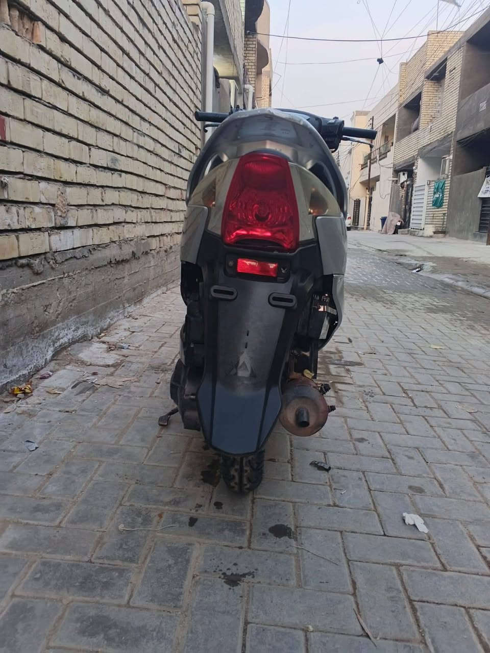 سلام عليكم دراجه سيام جيتي 140دراجه كامله مكمله شلعه ومعدل دراجه نوزل نكره سلف اي وكت مكاني بغداد البياع شرطه الخامسه سعر 500وبيها مجال الاستفسار واتساب ***********
