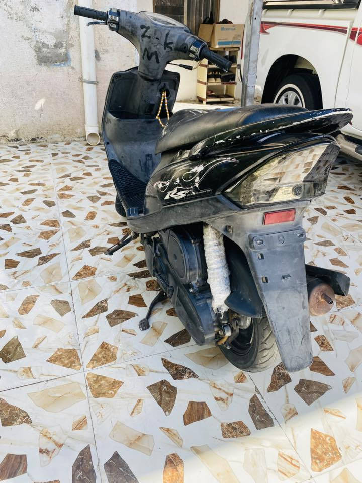 سلام عليكم 
ماكس عدله للبيع 
محرك ناعم لا تنقيص لا تبخير خير من الله بوش ٤٩بلاد ما مفتوح 
كهربائيات كلها شغاله هورن اشاير لايت عالي ناصي سطاب لايت كله شغاله 
سلف هندر 
دراجه عوزها تلحيضات 
كلجات البارحه شادهن مال رمبه 
كفرات شوف العين 
مكاني زويرجات السعر علخاص او اتصال 
***********
