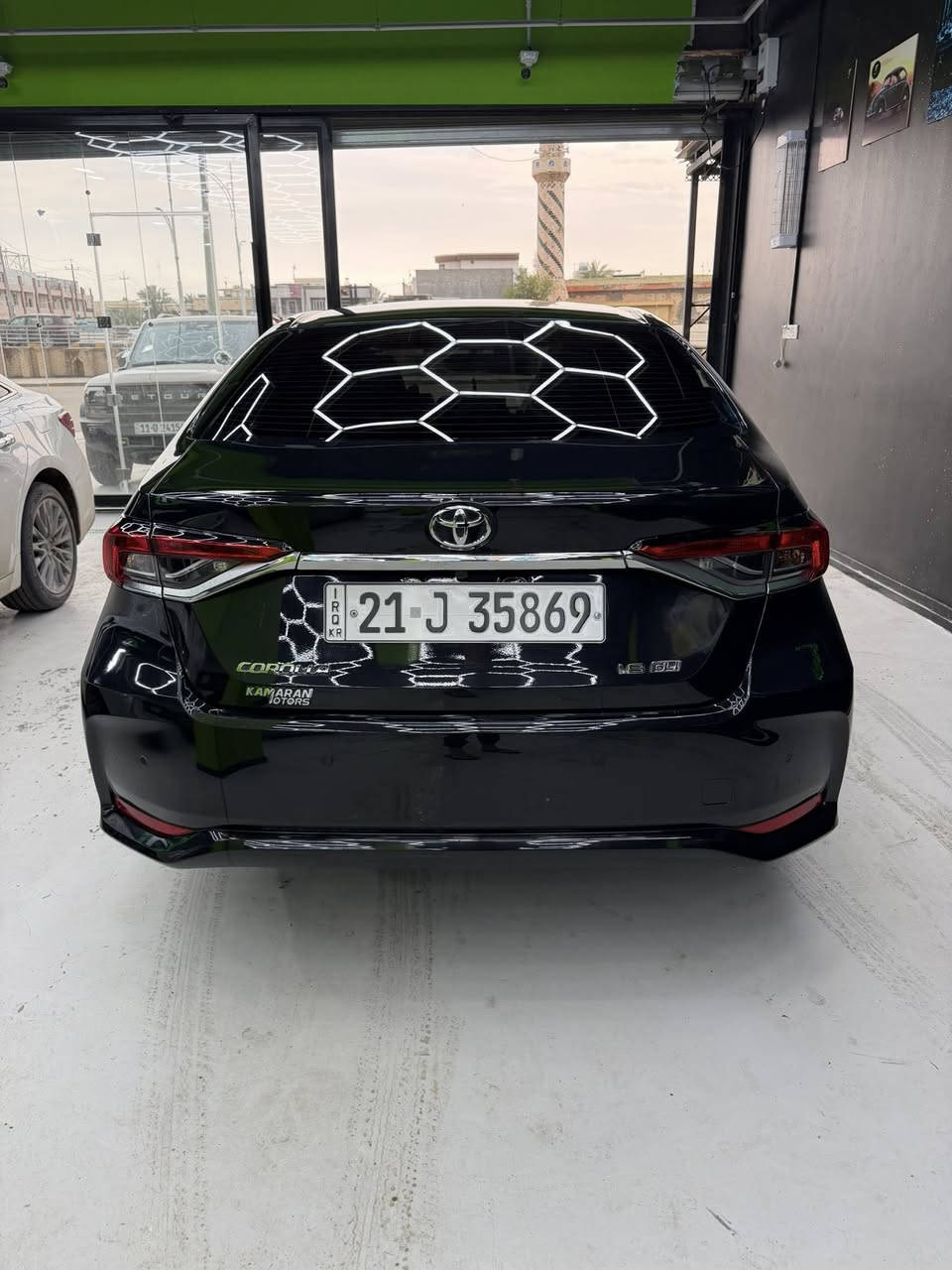 السلام عليكم كورلا ٢٠٢٢ ساز أم الضمان 

بانزين فقط كير محرك ع وضع الوكاله
سياره مضلل بسنويه وكفاله عامه من الضرر شرط مكفوله حته من البارد والشخط
فول موصفات  وبسعر 16/500$
موصفاتها
فتحه
بصمه 
دخول ذكي 
قطعتين تبريد 
بك لايت led 
أشاير بالمري مري شفط مكان السياره الانبار فلوجه
الاتصال ***********//***********
