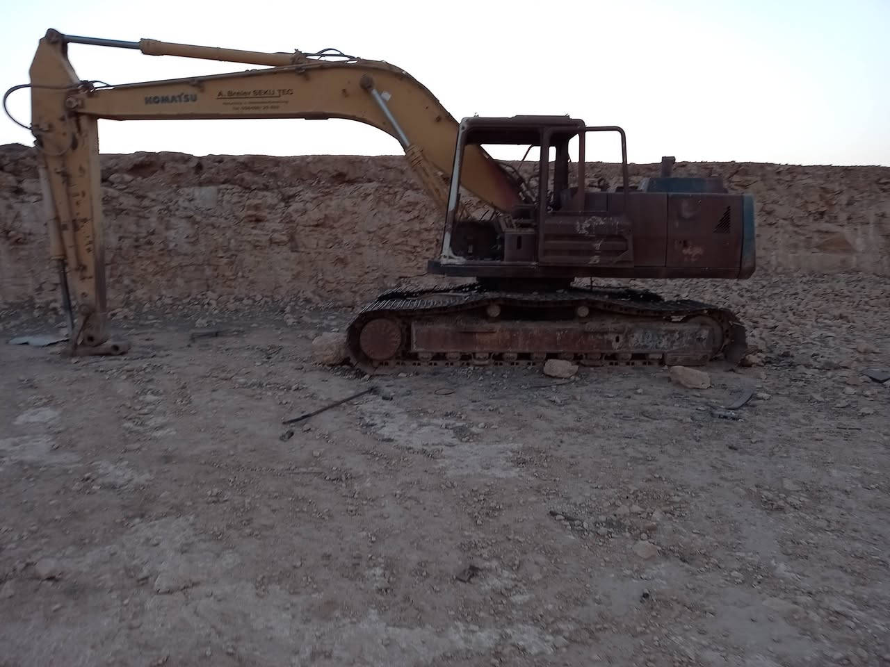 ***********/***********
حفاره للبيع
